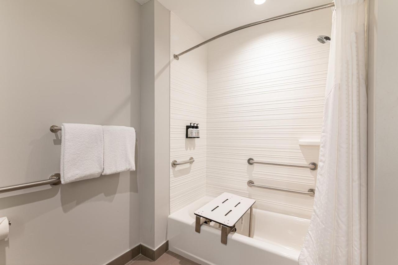 Avid Hotel Summerville By Ihg Dış mekan fotoğraf
